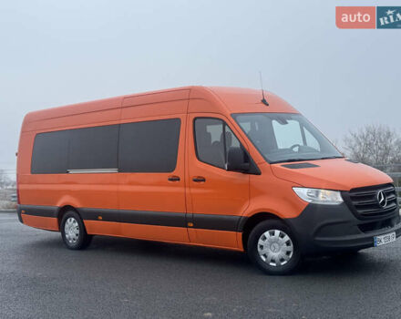 Оранжевый Мерседес Sprinter, объемом двигателя 2.14 л и пробегом 273 тыс. км за 37900 $, фото 4 на Automoto.ua