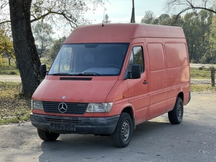 Мерседес Sprinter 2000 в Сарнах на Automoto.ua Оранжевый Мерседес Sprinter, объемом двигателя 2.9 л и пробегом 485 тыс. км за 3500 $, фото 1 на Automoto.ua