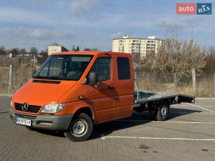 Мерседес Sprinter 2004 у Дубно на Automoto.ua Помаранчевий Мерседес Sprinter, об'ємом двигуна 2.15 л та пробігом 527 тис. км за 12500 $, фото 1 на Automoto.ua