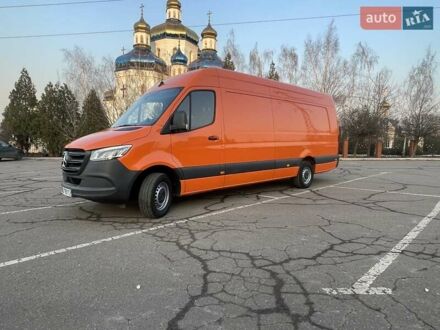 Мерседес Sprinter 2022 в Кривом Роге на Automoto.ua Оранжевый Мерседес Sprinter, объемом двигателя 0 л и пробегом 183 тыс. км за 27500 $, фото 1 на Automoto.ua