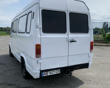 Білий Мерседес Т-мод, об'ємом двигуна 2.4 л та пробігом 1000 тис. км за 2100 $, фото 2 на Automoto.ua