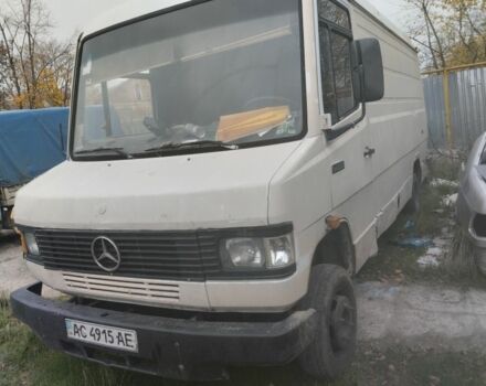 Белый Мерседес Т-мод, объемом двигателя 2.3 л и пробегом 555 тыс. км за 2000 $, фото 1 на Automoto.ua