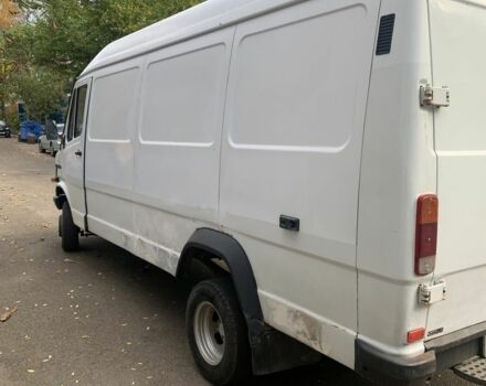 Мерседес Т-мод 1993 в Одессе на Automoto.ua Белый Мерседес Т-мод, объемом двигателя 2.9 л и пробегом 3 тыс. км за 5000 $, фото 3 на Automoto.ua