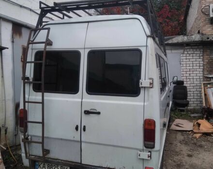 Белый Мерседес Т-мод, объемом двигателя 2.9 л и пробегом 300 тыс. км за 2500 $, фото 9 на Automoto.ua