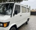Белый Мерседес Т-мод, объемом двигателя 2.9 л и пробегом 500 тыс. км за 2600 $, фото 1 на Automoto.ua