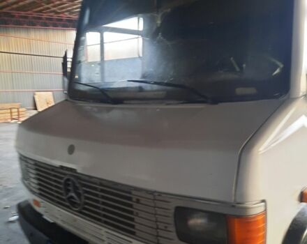 Белый Мерседес Т-мод, объемом двигателя 4 л и пробегом 2 тыс. км за 3700 $, фото 1 на Automoto.ua