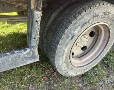 Червоний Мерседес Т-мод, об'ємом двигуна 4 л та пробігом 200 тис. км за 4100 $, фото 2 на Automoto.ua