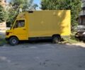 Желтый Мерседес Т-мод, объемом двигателя 0 л и пробегом 300 тыс. км за 3500 $, фото 1 на Automoto.ua