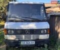 Білий Мерседес T1, об'ємом двигуна 2.3 л та пробігом 492 тис. км за 2000 $, фото 1 на Automoto.ua