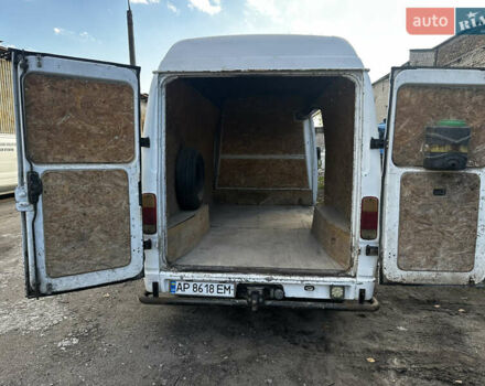 Белый Мерседес T1, объемом двигателя 2.87 л и пробегом 500 тыс. км за 2900 $, фото 1 на Automoto.ua