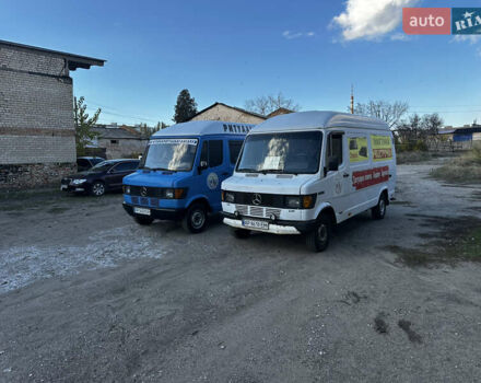 Белый Мерседес T1, объемом двигателя 2.87 л и пробегом 500 тыс. км за 2900 $, фото 17 на Automoto.ua