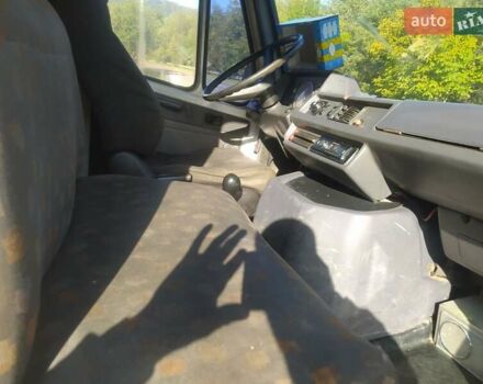 Мерседес T1 1994 в Путиле на Automoto.ua Белый Мерседес T1, объемом двигателя 2.3 л и пробегом 560 тыс. км за 2400 $, фото 12 на Automoto.ua
