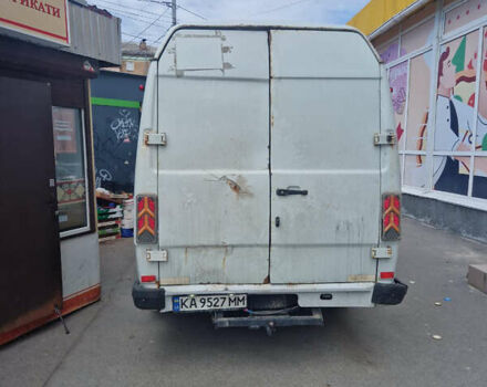 Білий Мерседес T1, об'ємом двигуна 2.9 л та пробігом 100 тис. км за 3500 $, фото 3 на Automoto.ua