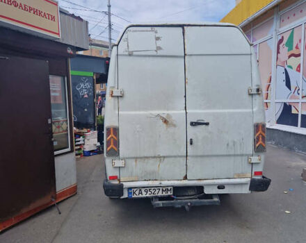 Білий Мерседес T1, об'ємом двигуна 2.9 л та пробігом 100 тис. км за 3500 $, фото 2 на Automoto.ua