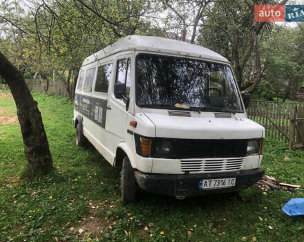 Білий Мерседес T1, об'ємом двигуна 3 л та пробігом 47 тис. км за 2200 $, фото 6 на Automoto.ua