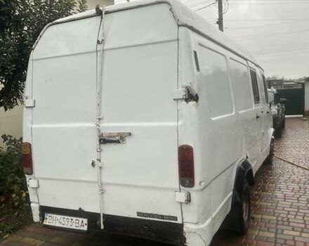 Білий Мерседес T1, об'ємом двигуна 2.9 л та пробігом 433 тис. км за 3600 $, фото 5 на Automoto.ua