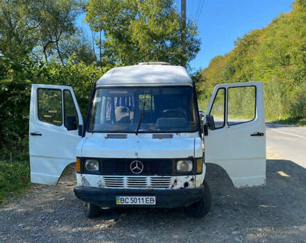 Білий Мерседес T1, об'ємом двигуна 2.87 л та пробігом 888 тис. км за 1768 $, фото 9 на Automoto.ua