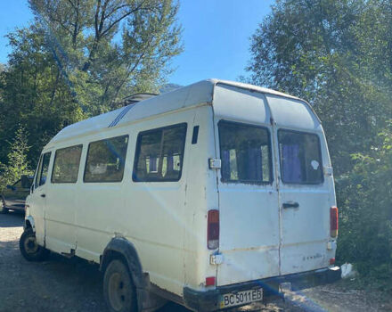 Білий Мерседес T1, об'ємом двигуна 2.87 л та пробігом 888 тис. км за 1768 $, фото 2 на Automoto.ua