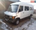 Белый Мерседес T1, объемом двигателя 2.4 л и пробегом 400 тыс. км за 3200 $, фото 1 на Automoto.ua