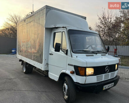 Белый Мерседес T1, объемом двигателя 2.87 л и пробегом 529 тыс. км за 5300 $, фото 15 на Automoto.ua