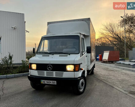 Белый Мерседес T1, объемом двигателя 2.87 л и пробегом 529 тыс. км за 5300 $, фото 14 на Automoto.ua