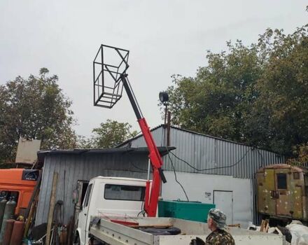 Білий Мерседес T1, об'ємом двигуна 2.9 л та пробігом 500 тис. км за 17500 $, фото 1 на Automoto.ua