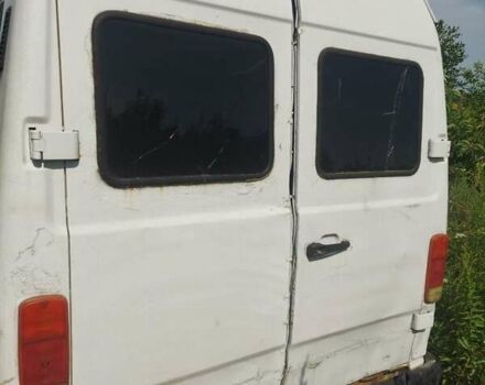 Білий Мерседес T1, об'ємом двигуна 2.3 л та пробігом 500 тис. км за 850 $, фото 3 на Automoto.ua