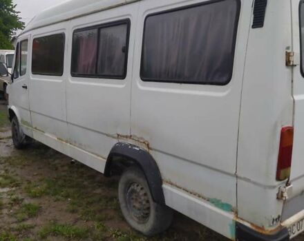 Белый Мерседес T1, объемом двигателя 2.9 л и пробегом 752 тыс. км за 2800 $, фото 5 на Automoto.ua