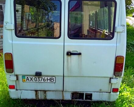 Белый Мерседес T1, объемом двигателя 2.3 л и пробегом 0 тыс. км за 3000 $, фото 3 на Automoto.ua