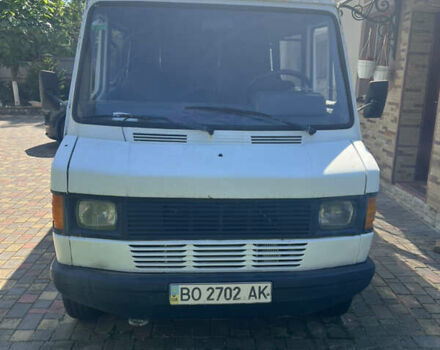 Білий Мерседес T1, об'ємом двигуна 0 л та пробігом 552 тис. км за 3450 $, фото 1 на Automoto.ua