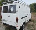 Белый Мерседес T1, объемом двигателя 2.3 л и пробегом 462 тыс. км за 3000 $, фото 6 на Automoto.ua