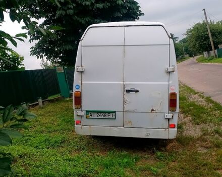 Белый Мерседес T1, объемом двигателя 2.9 л и пробегом 621 тыс. км за 2500 $, фото 2 на Automoto.ua