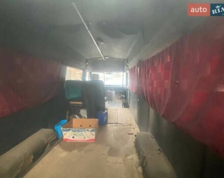 Черный Мерседес T1, объемом двигателя 0 л и пробегом 200 тыс. км за 1550 $, фото 3 на Automoto.ua