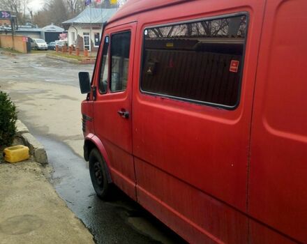 Червоний Мерседес T1, об'ємом двигуна 2.3 л та пробігом 555 тис. км за 1900 $, фото 5 на Automoto.ua
