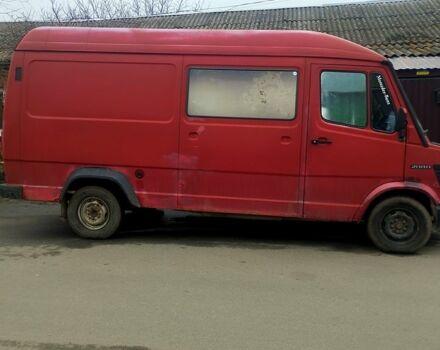 Червоний Мерседес T1, об'ємом двигуна 2.3 л та пробігом 555 тис. км за 1900 $, фото 9 на Automoto.ua