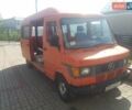 Красный Мерседес T1, объемом двигателя 2.9 л и пробегом 378 тыс. км за 1800 $, фото 1 на Automoto.ua