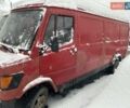 Красный Мерседес T1, объемом двигателя 2.4 л и пробегом 430 тыс. км за 2200 $, фото 2 на Automoto.ua