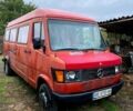 Красный Мерседес T1, объемом двигателя 2.9 л и пробегом 660 тыс. км за 3200 $, фото 1 на Automoto.ua