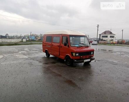 Червоний Мерседес T1, об'ємом двигуна 2.4 л та пробігом 400 тис. км за 1600 $, фото 2 на Automoto.ua