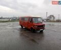 Червоний Мерседес T1, об'ємом двигуна 2.4 л та пробігом 400 тис. км за 1600 $, фото 2 на Automoto.ua