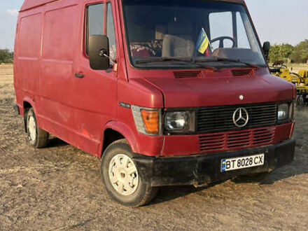Червоний Мерседес T1, об'ємом двигуна 2.3 л та пробігом 799 тис. км за 1800 $, фото 1 на Automoto.ua