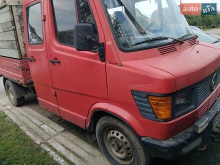 Мерседес T1 1993 в Житомире на Automoto.ua Красный Мерседес T1, объемом двигателя 2.9 л и пробегом 500 тыс. км за 3000 $, фото 1 на Automoto.ua