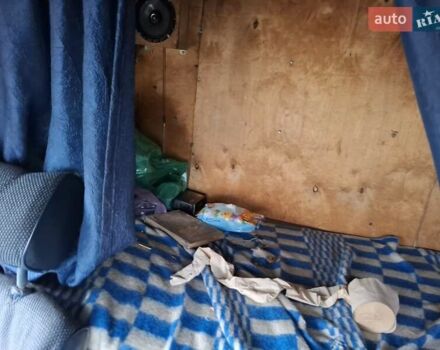 Мерседес T1, объемом двигателя 2.4 л и пробегом 442 тыс. км за 1999 $, фото 17 на Automoto.ua