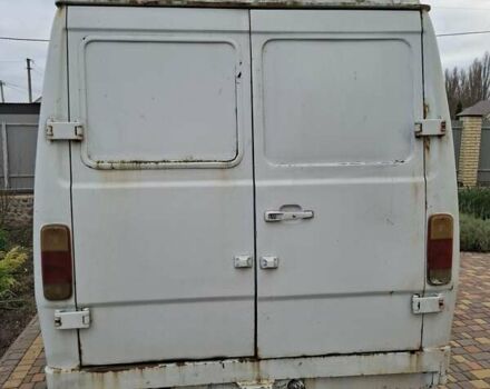 Мерседес T1, объемом двигателя 2.4 л и пробегом 442 тыс. км за 1999 $, фото 2 на Automoto.ua