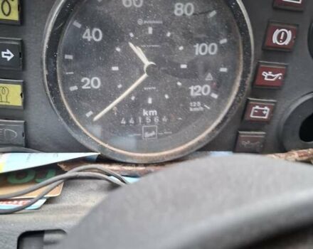 Мерседес T1, объемом двигателя 2.4 л и пробегом 442 тыс. км за 1999 $, фото 4 на Automoto.ua