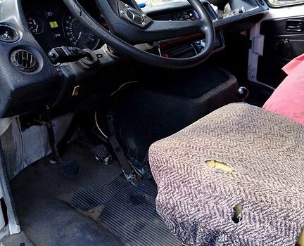 Мерседес T1, объемом двигателя 2.4 л и пробегом 0 тыс. км за 2200 $, фото 2 на Automoto.ua