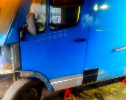 Мерседес T1, объемом двигателя 2.8 л и пробегом 0 тыс. км за 3000 $, фото 7 на Automoto.ua