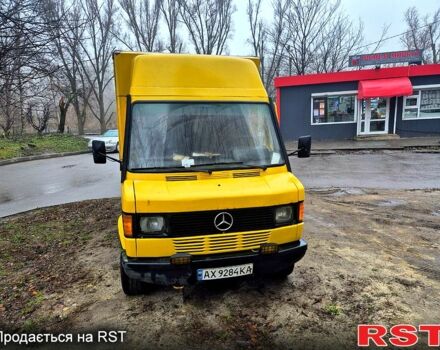 Мерседес T1, объемом двигателя 2.3 л и пробегом 550 тыс. км за 2800 $, фото 1 на Automoto.ua