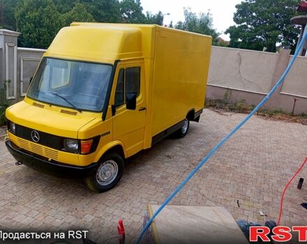 Мерседес T1, объемом двигателя 2.3 л и пробегом 0 тыс. км за 2000 $, фото 2 на Automoto.ua