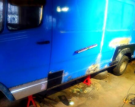 Мерседес T1, объемом двигателя 2.8 л и пробегом 0 тыс. км за 3000 $, фото 4 на Automoto.ua